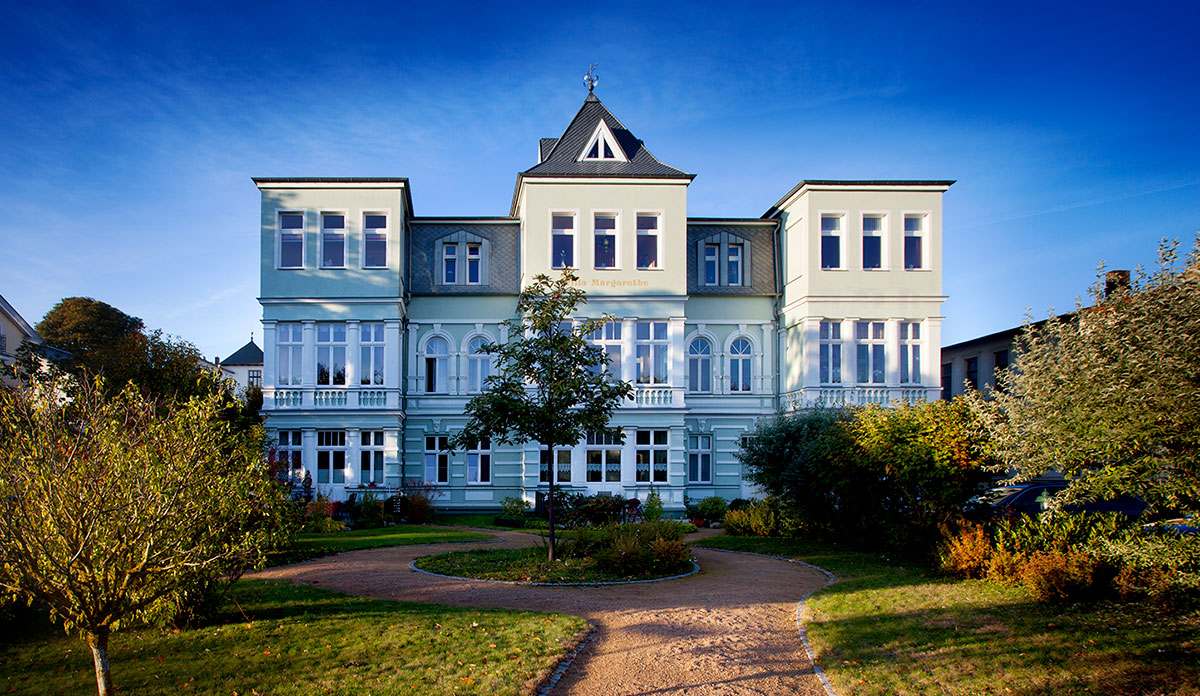 Holz-Denkmal-Fenster